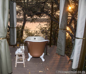 Outdoor clawfoot bath, Old Drift Lodge, Victoria Falls