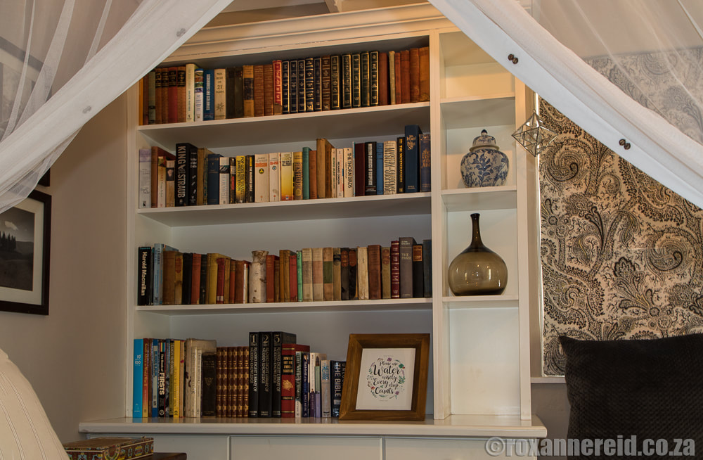 Bookcase, The Earthy Inn, Greyton, Overberg