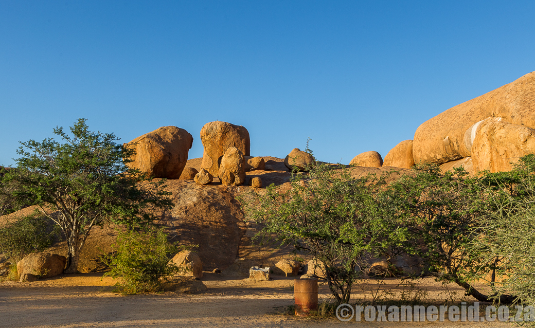 Spitzkoppe camping in Namibia
