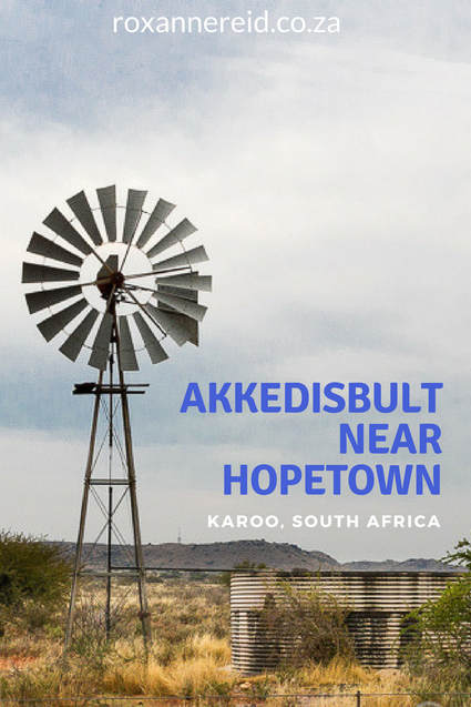 Stay at Akkedisbult cottage on a Karoo farm near Hopetown #SouthAfrica #travel #accommodation