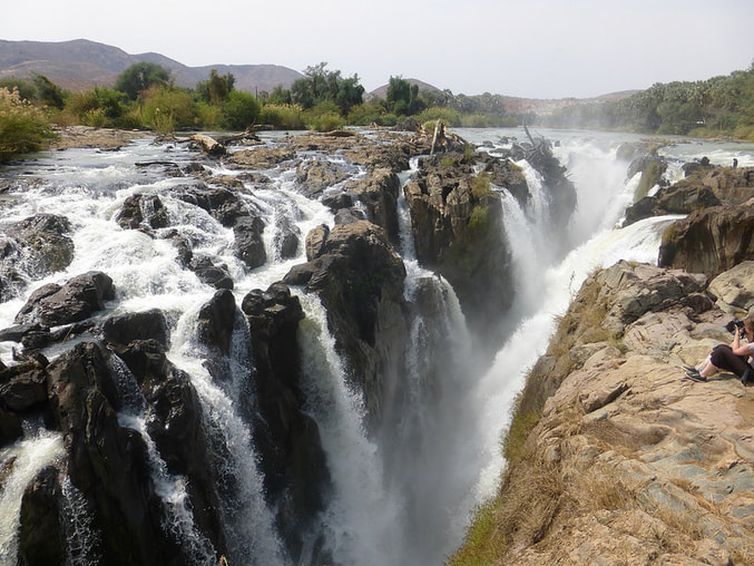 Holidays in Namibia - see Epupa Falls