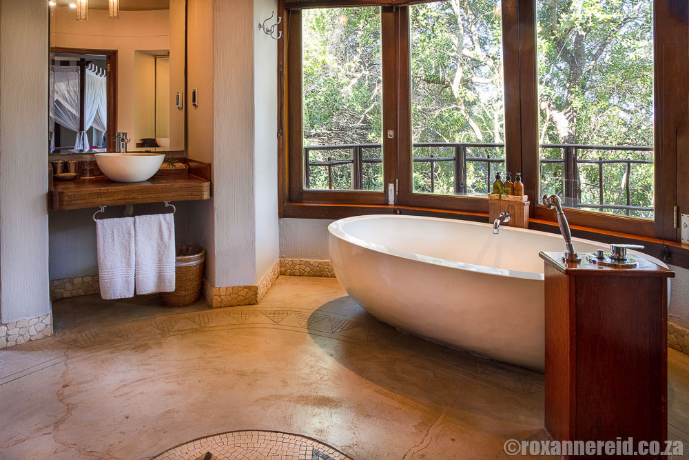 Bathroom at Thanda Safari Lodge