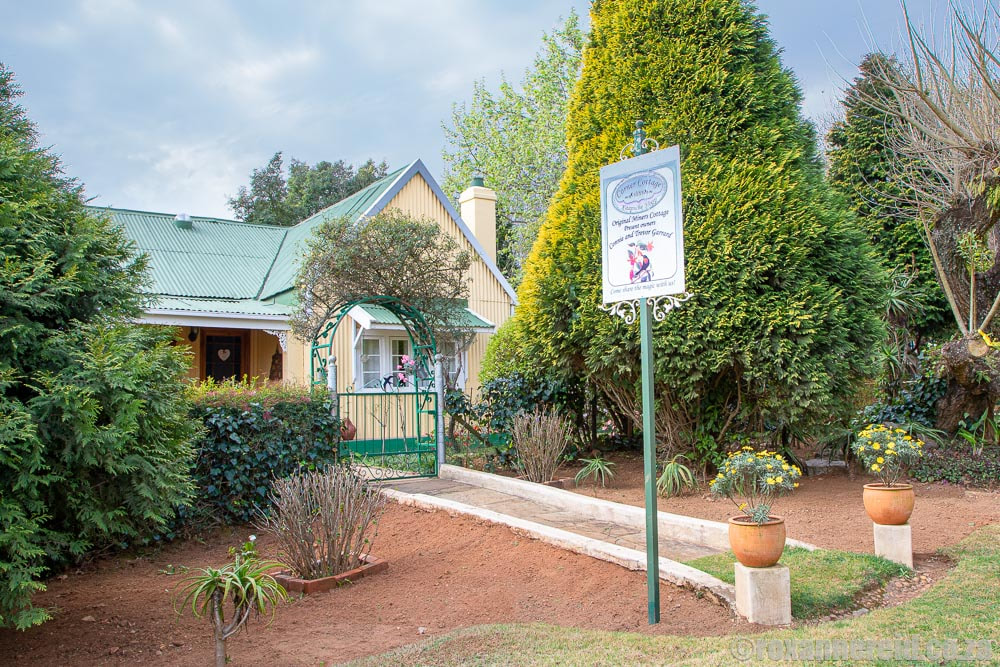 Kaapsehoop activities: see gold rush style cottages