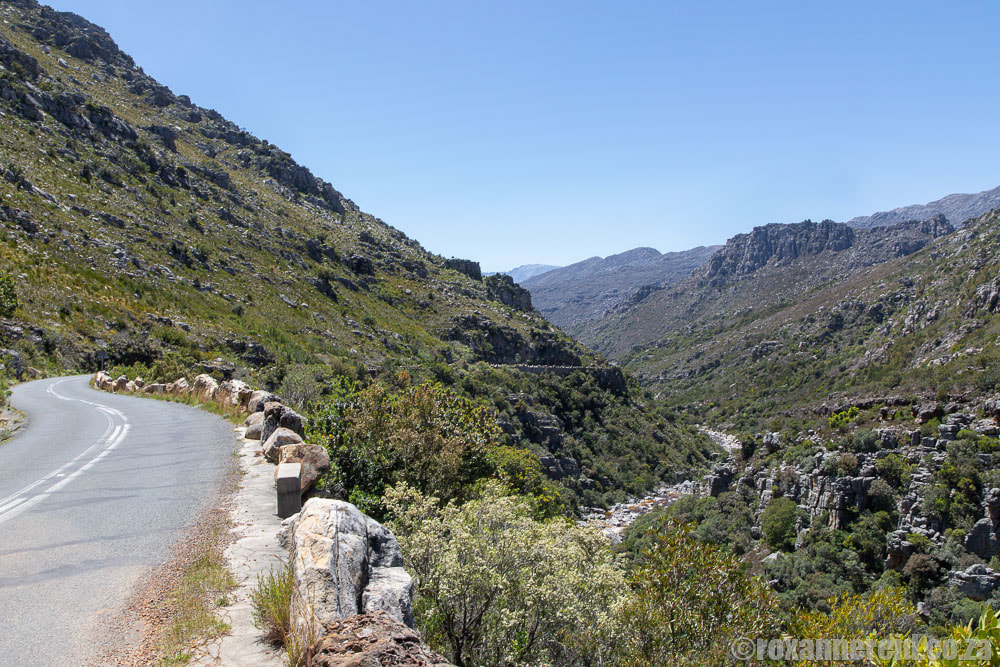 Drive Bain's Kloof Pass on your way to or from Tulbagh