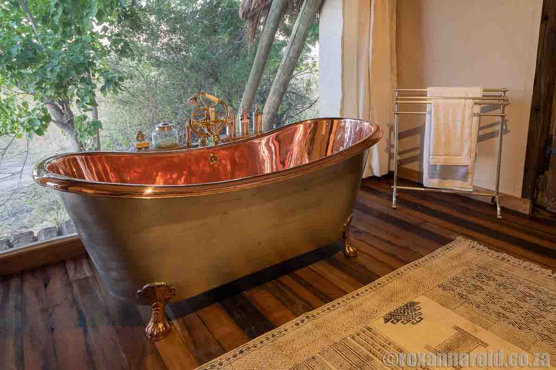 Romantic copper bath, Selinda Camp