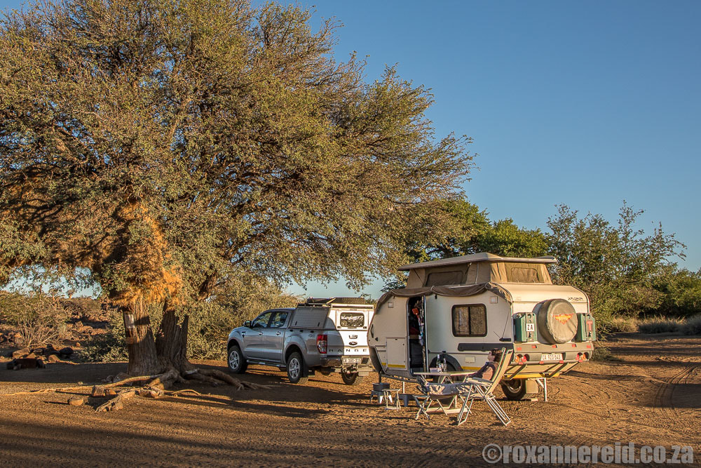 Camping Namibia: Mesosaurus Fossil Camp near Keetmanshoop