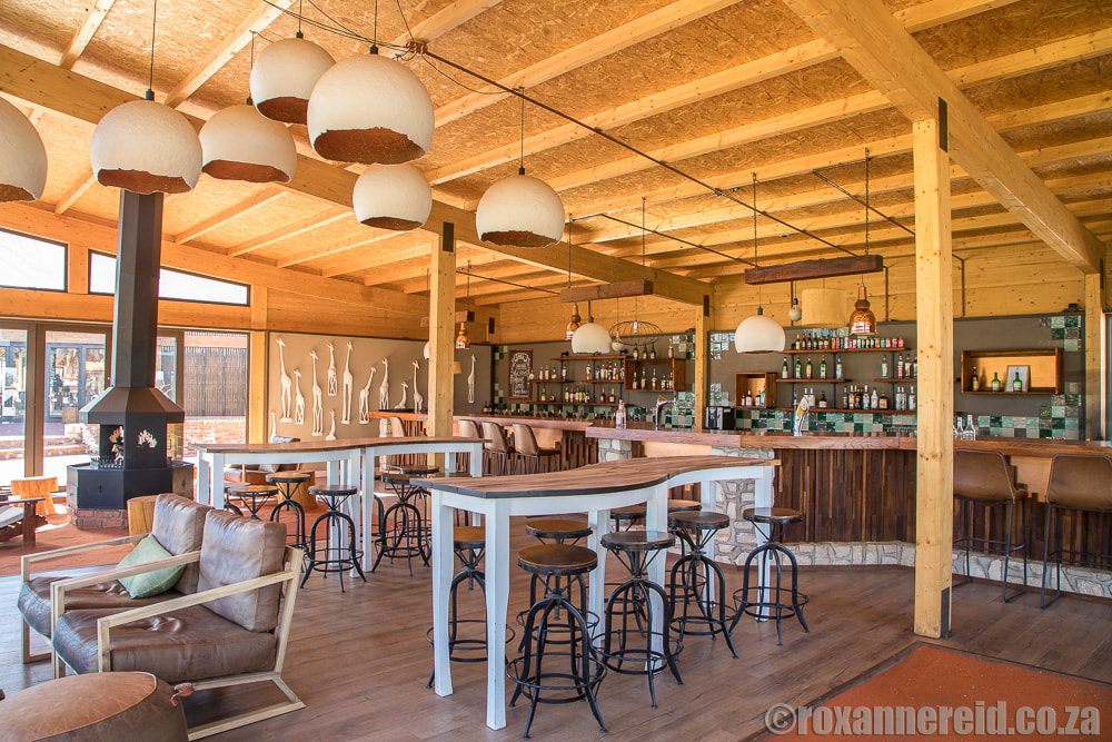 Kalahari Anib Lodge bar, Namibia lodges
