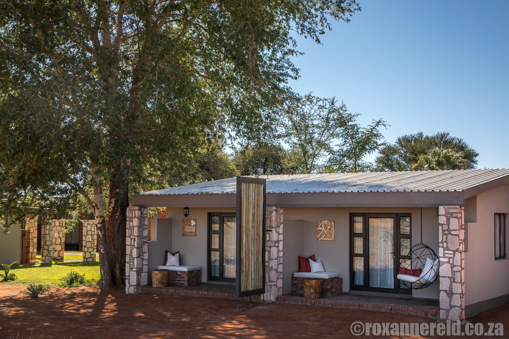 Kalahari Anib: Kalahari accommodation, Mariental lodge