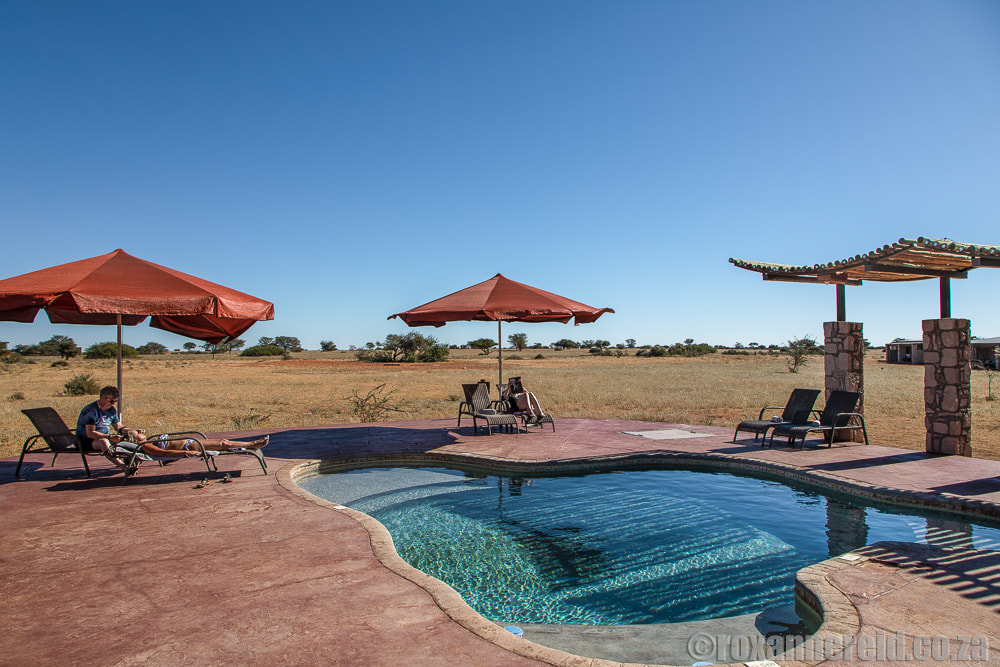 Pool, Kalahari Anib activities