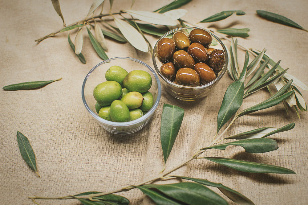 Things to do in Montagu: olive tasting